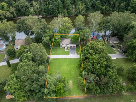 11344 W Horseshoe Bend Road Brookston IN 47923
