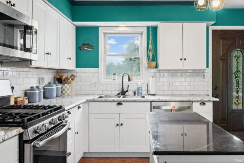 11344 W Horseshoe Bend Road Brookston IN 47923