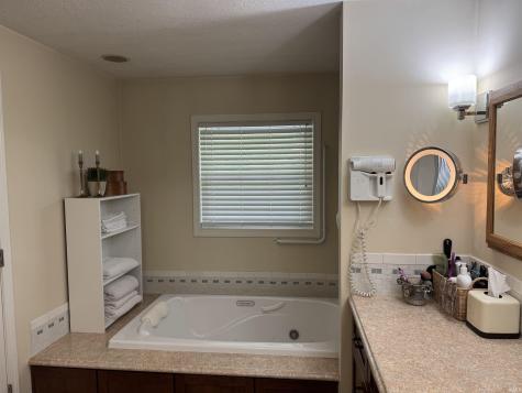 4820 Oak Mast Trail Fort Wayne IN 46804