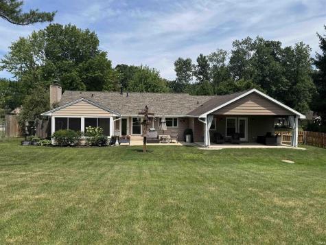 4820 Oak Mast Trail Fort Wayne IN 46804