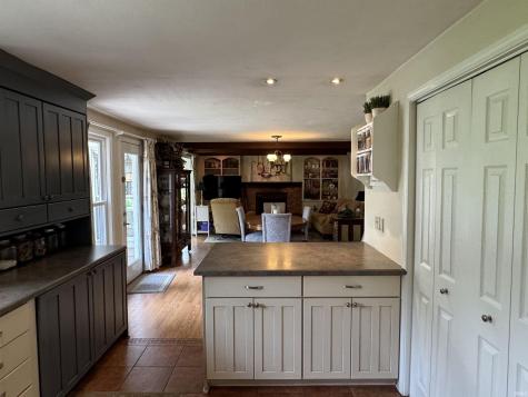 4820 Oak Mast Trail Fort Wayne IN 46804