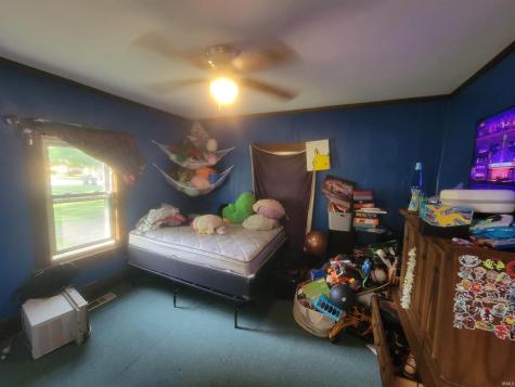 816 N Hickory Dunkirk IN 47336