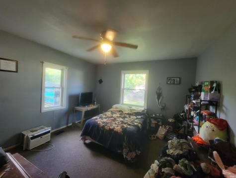 816 N Hickory Dunkirk IN 47336