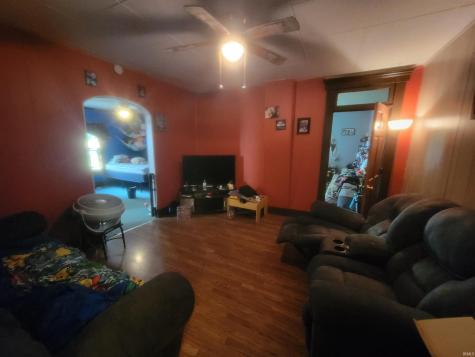 816 N Hickory Dunkirk IN 47336