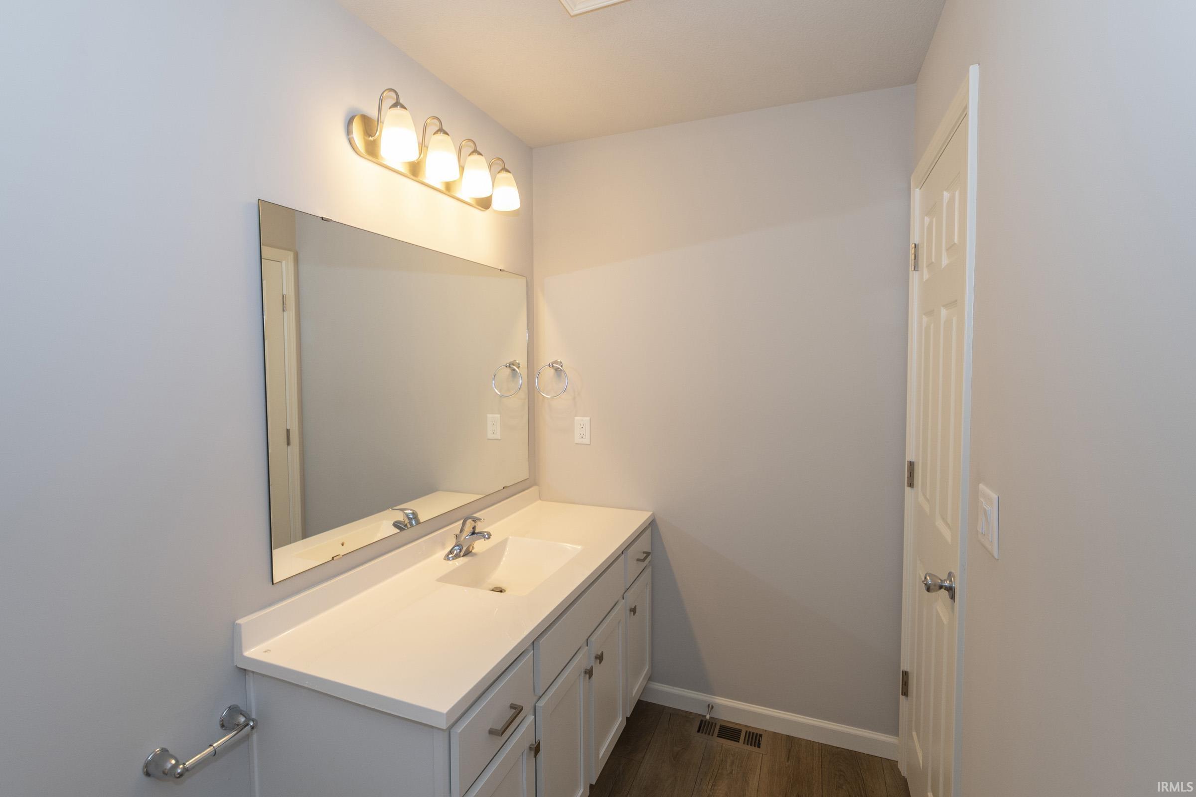 50712 Acorn Trail Elkhart IN 46514