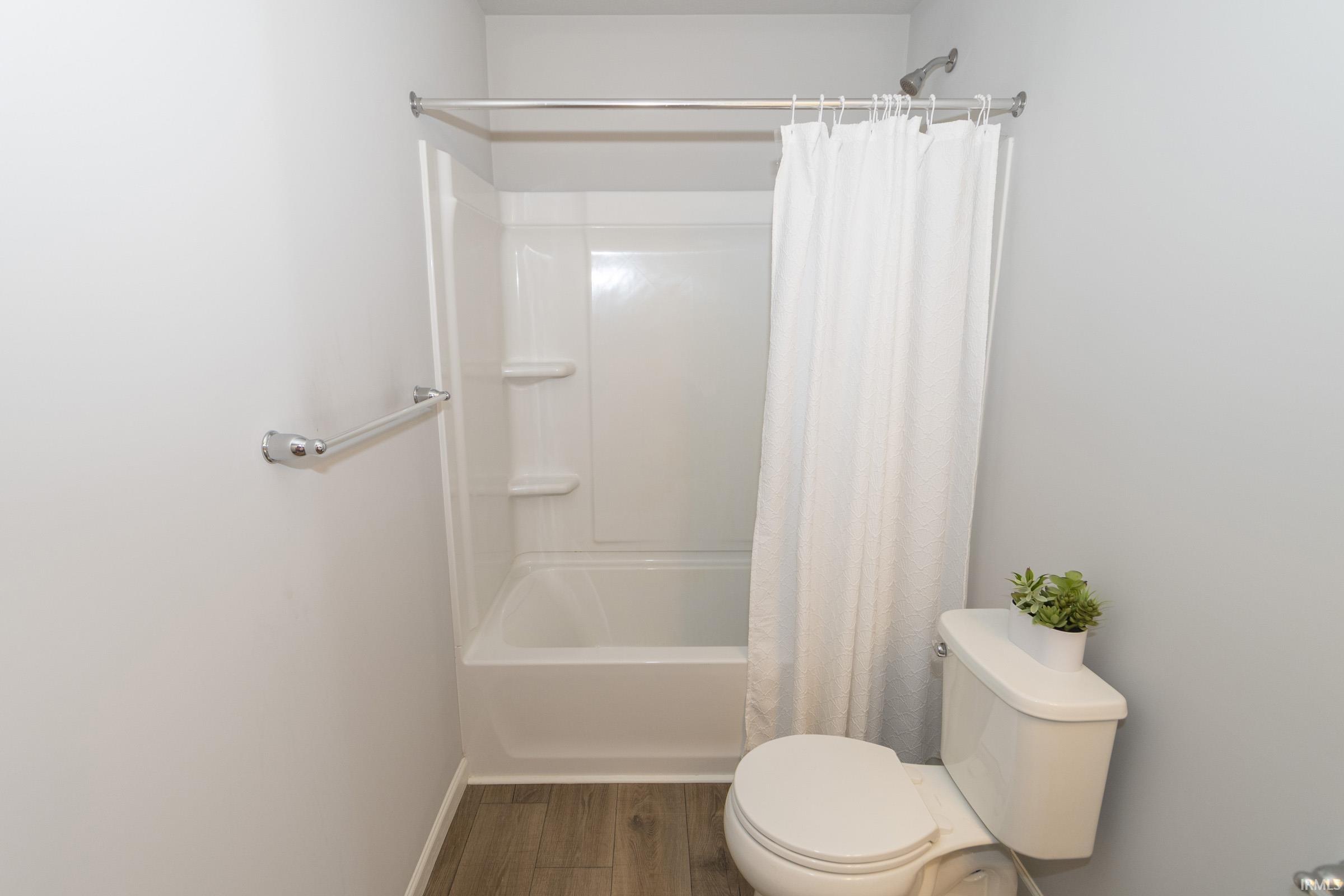 50712 Acorn Trail Elkhart IN 46514