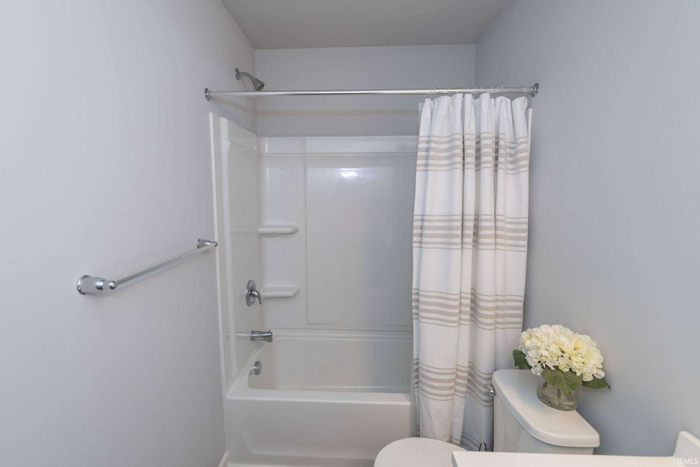 50712 Acorn Trail Elkhart IN 46514
