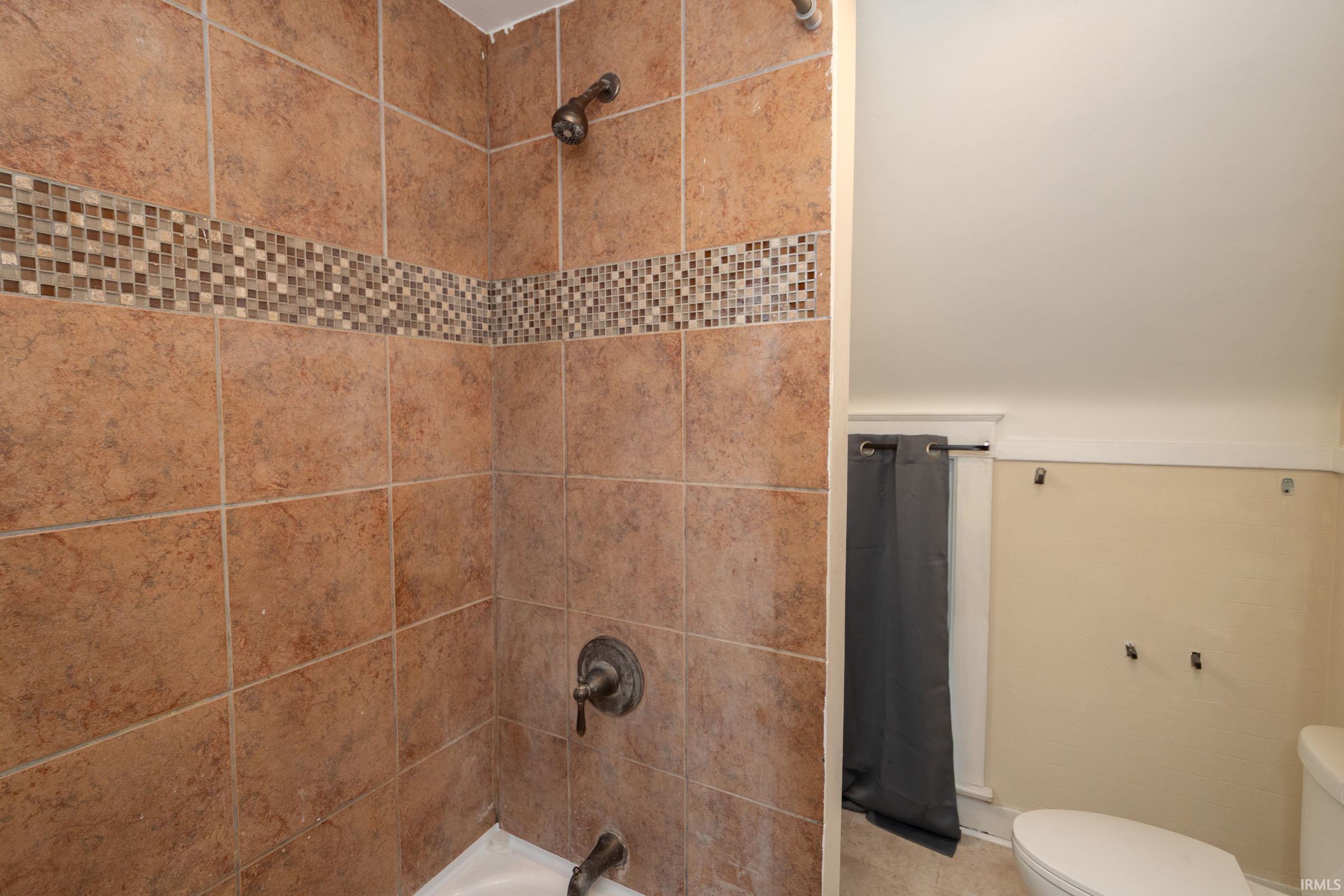 324 E 12th Street Mishawaka IN 46544