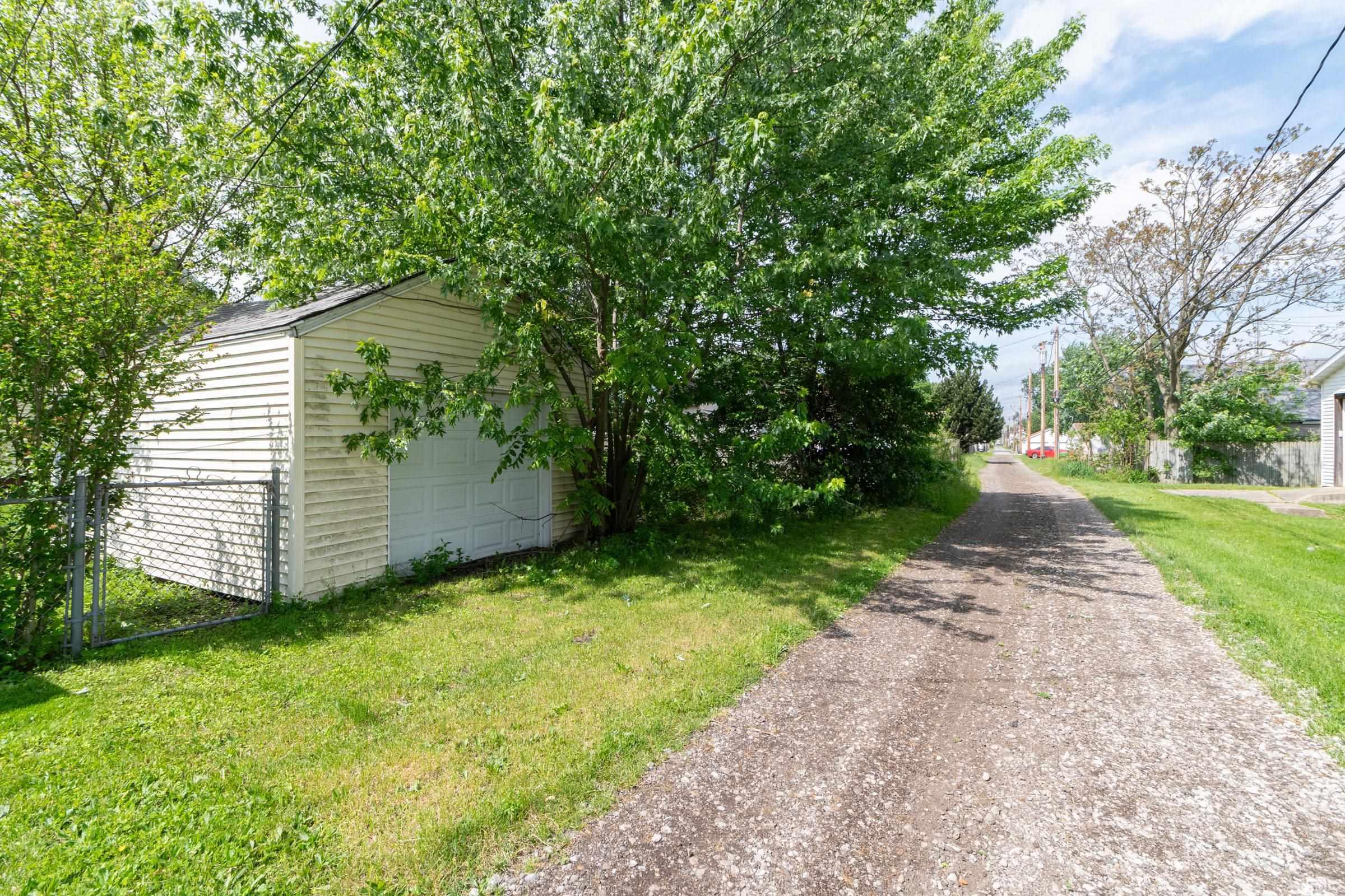 324 E 12th Street Mishawaka IN 46544