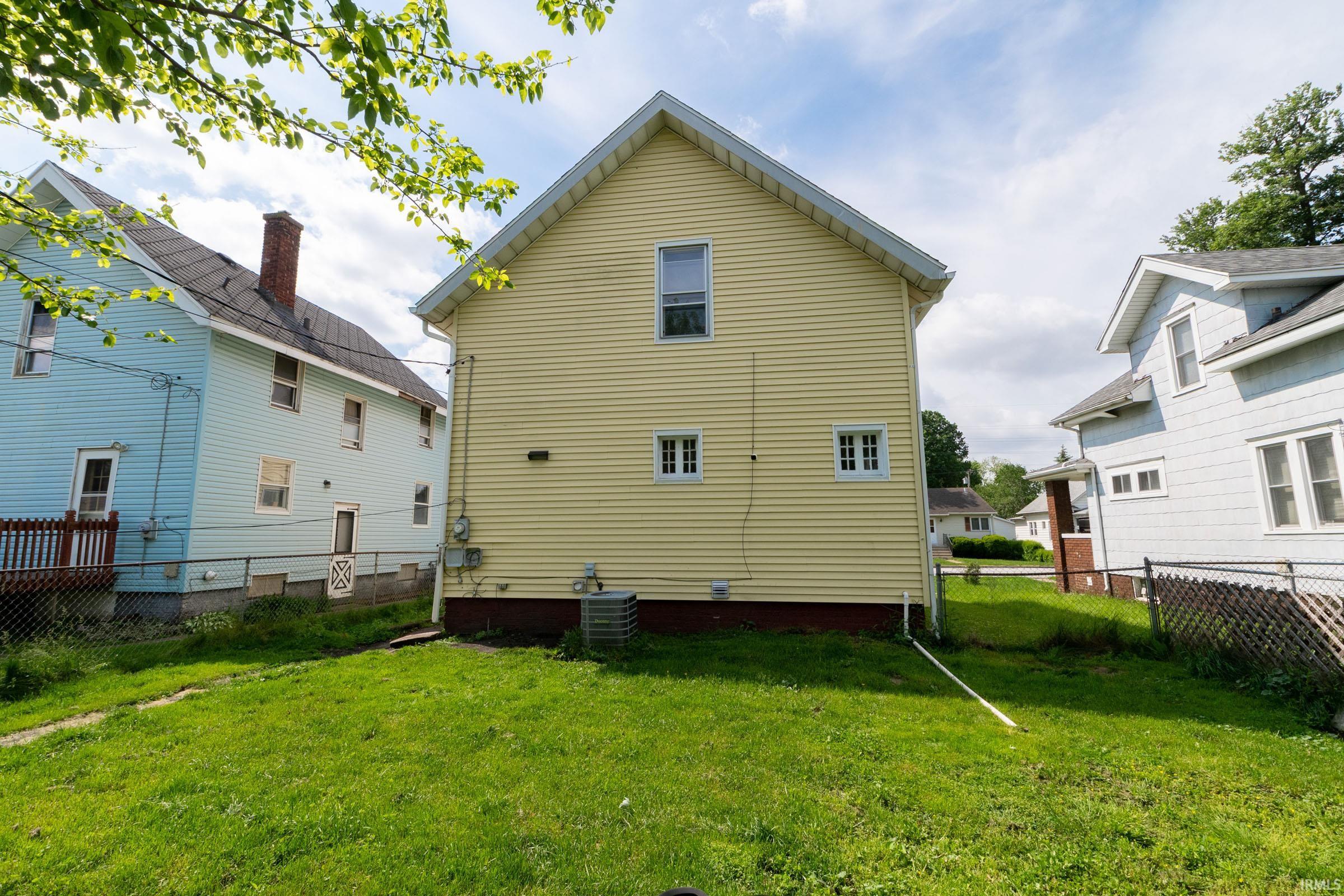 324 E 12th Street Mishawaka IN 46544