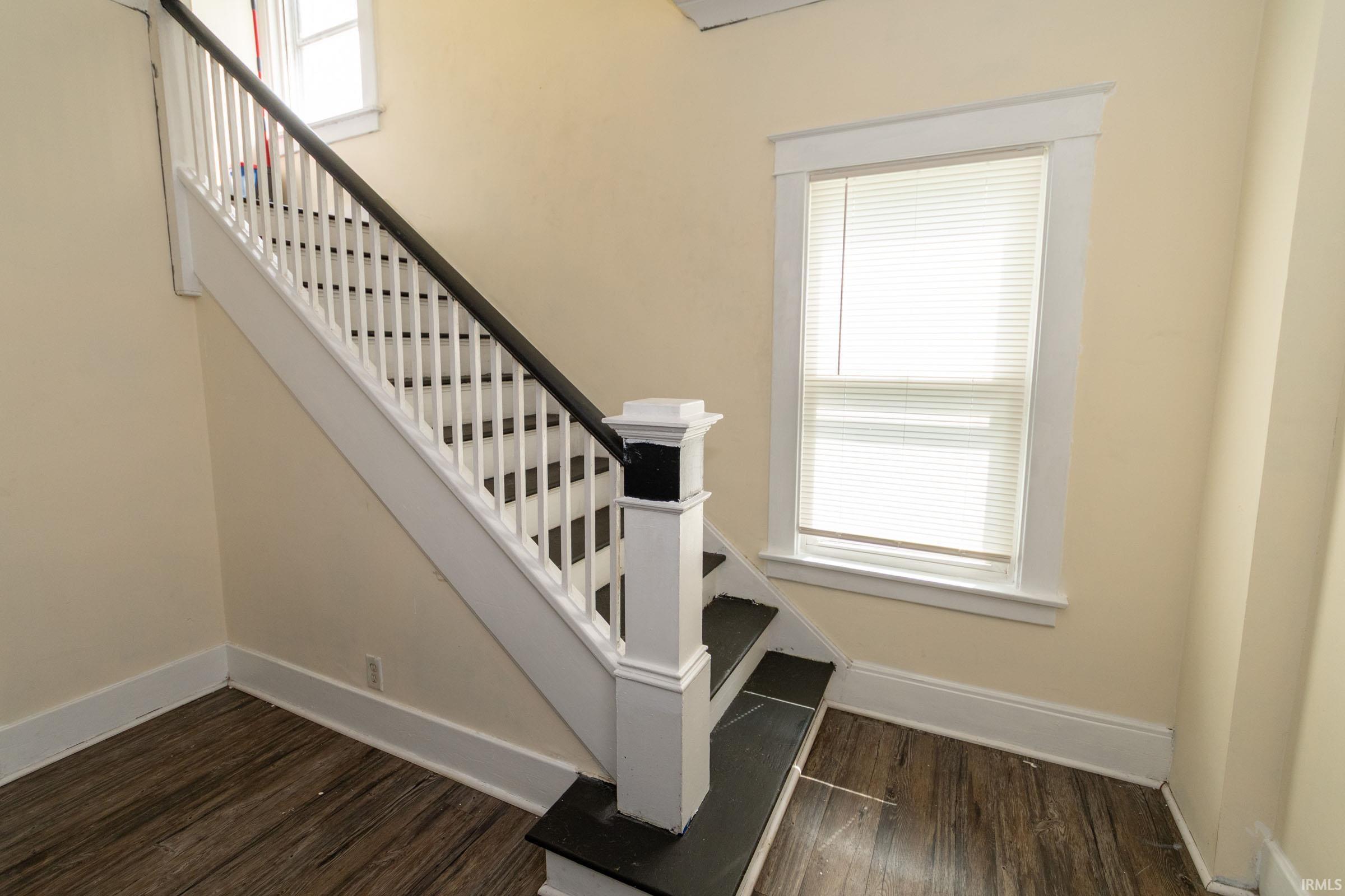324 E 12th Street Mishawaka IN 46544