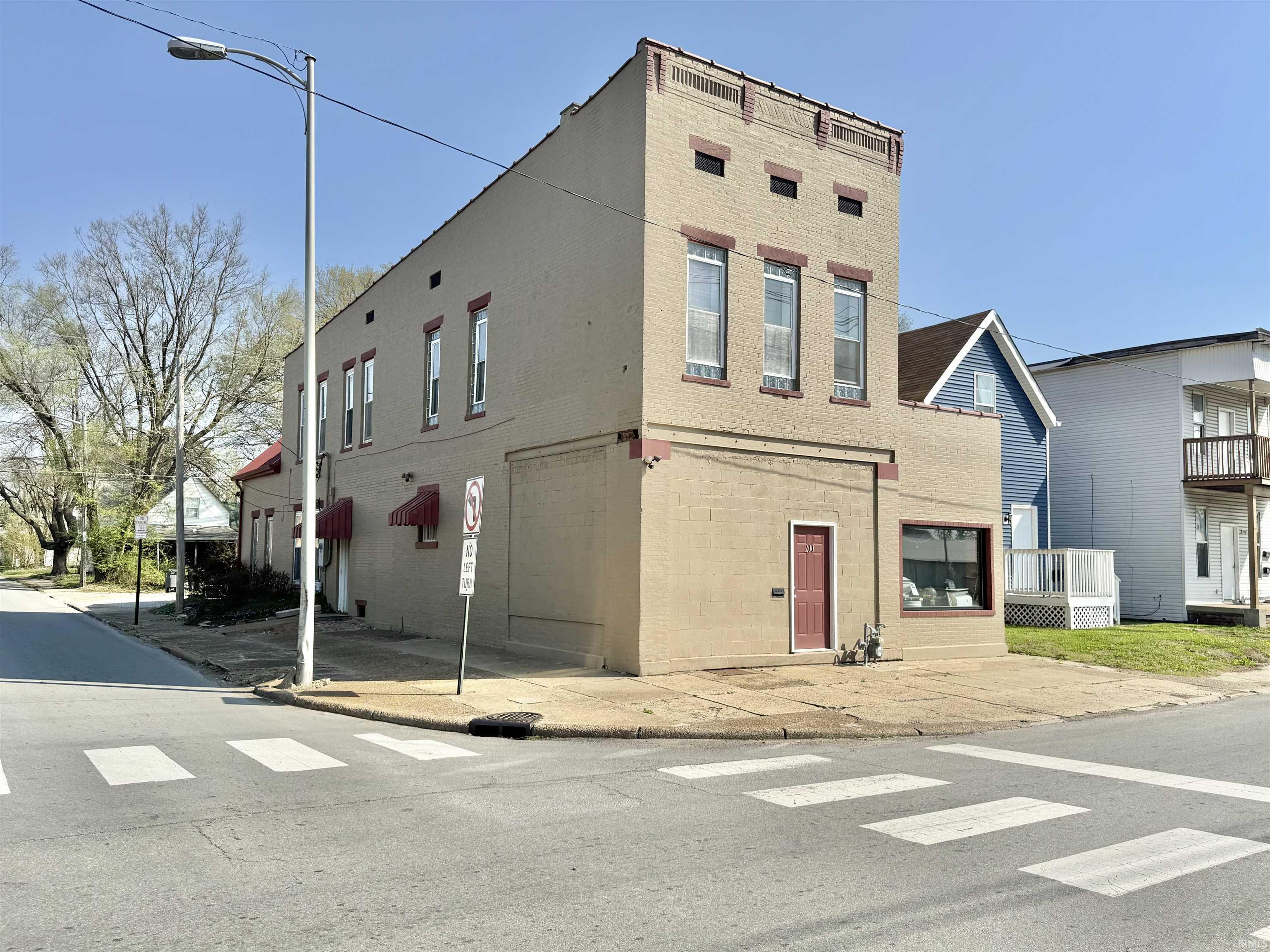 200 E Columbia Street Evansville IN 47711