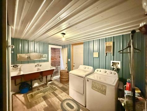 200 E Columbia Street Evansville IN 47711