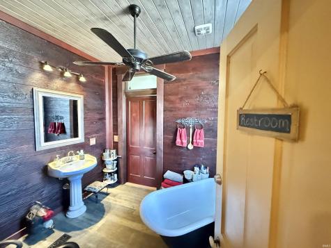 200 E Columbia Street Evansville IN 47711