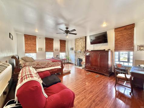 200 E Columbia Street Evansville IN 47711