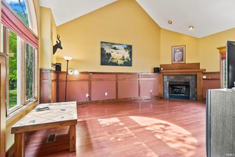 1331 N Finlandia Way Albion IN 46701