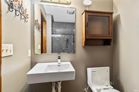 1331 N Finlandia Way Albion IN 46701