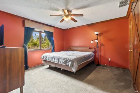 1331 N Finlandia Way Albion IN 46701