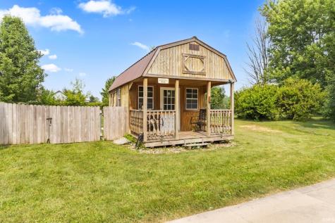 1331 N Finlandia Way Albion IN 46701