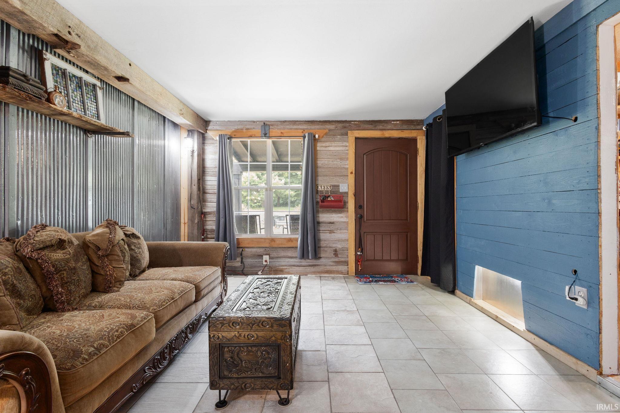802 E Chippewa Avenue South Bend IN 46614