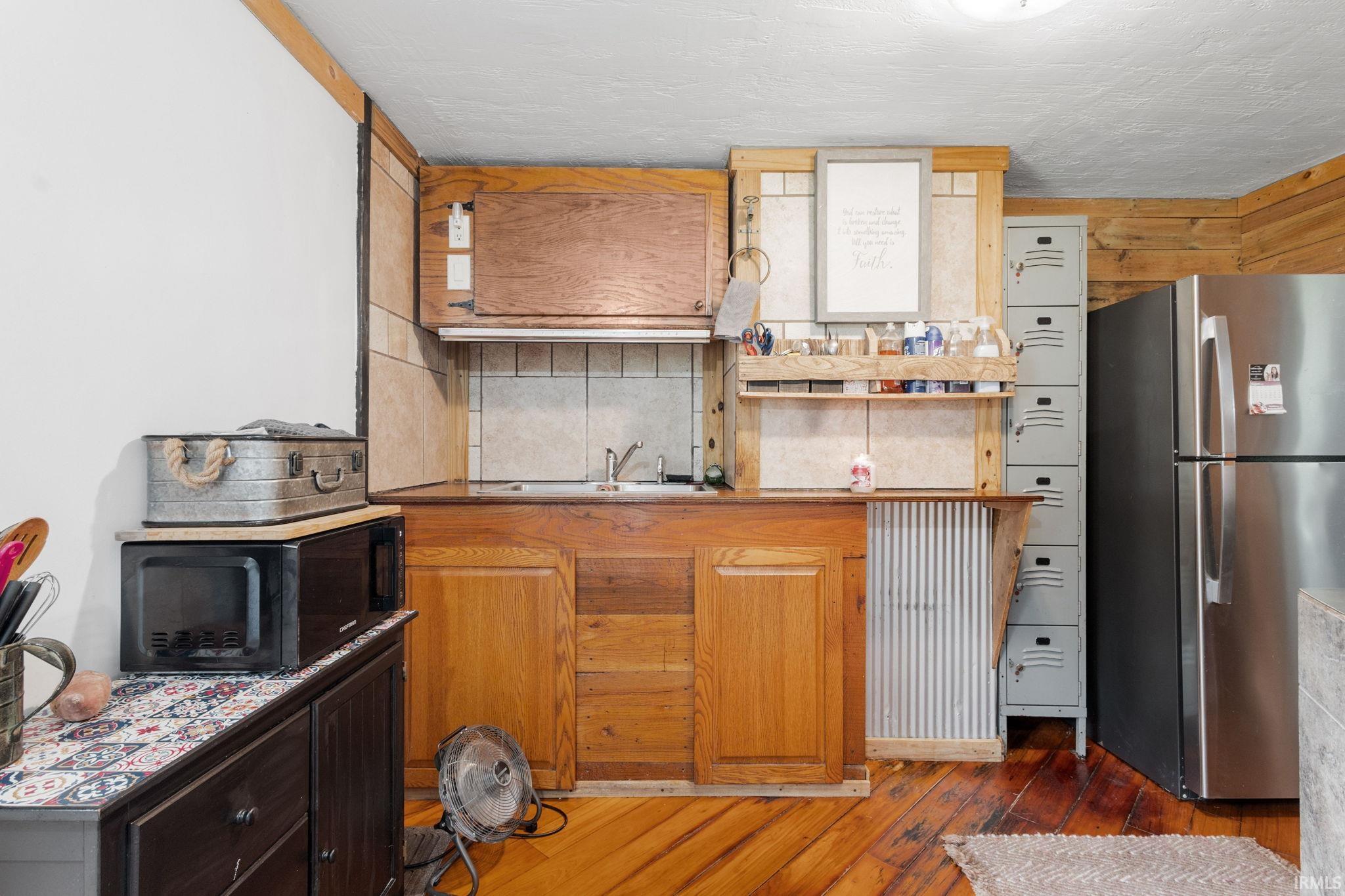 802 E Chippewa Avenue South Bend IN 46614