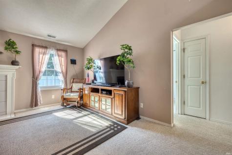 8500 Aster Lane Evansville IN 47712