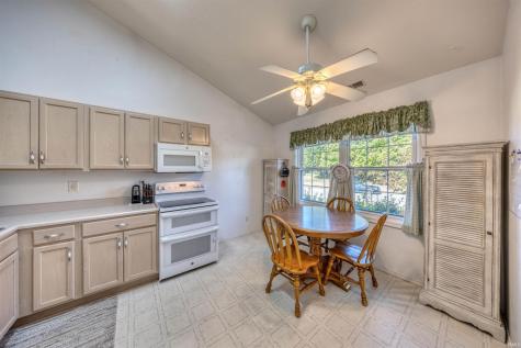 8500 Aster Lane Evansville IN 47712