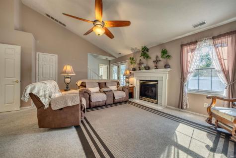 8500 Aster Lane Evansville IN 47712