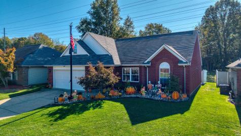 8500 Aster Lane Evansville IN 47712