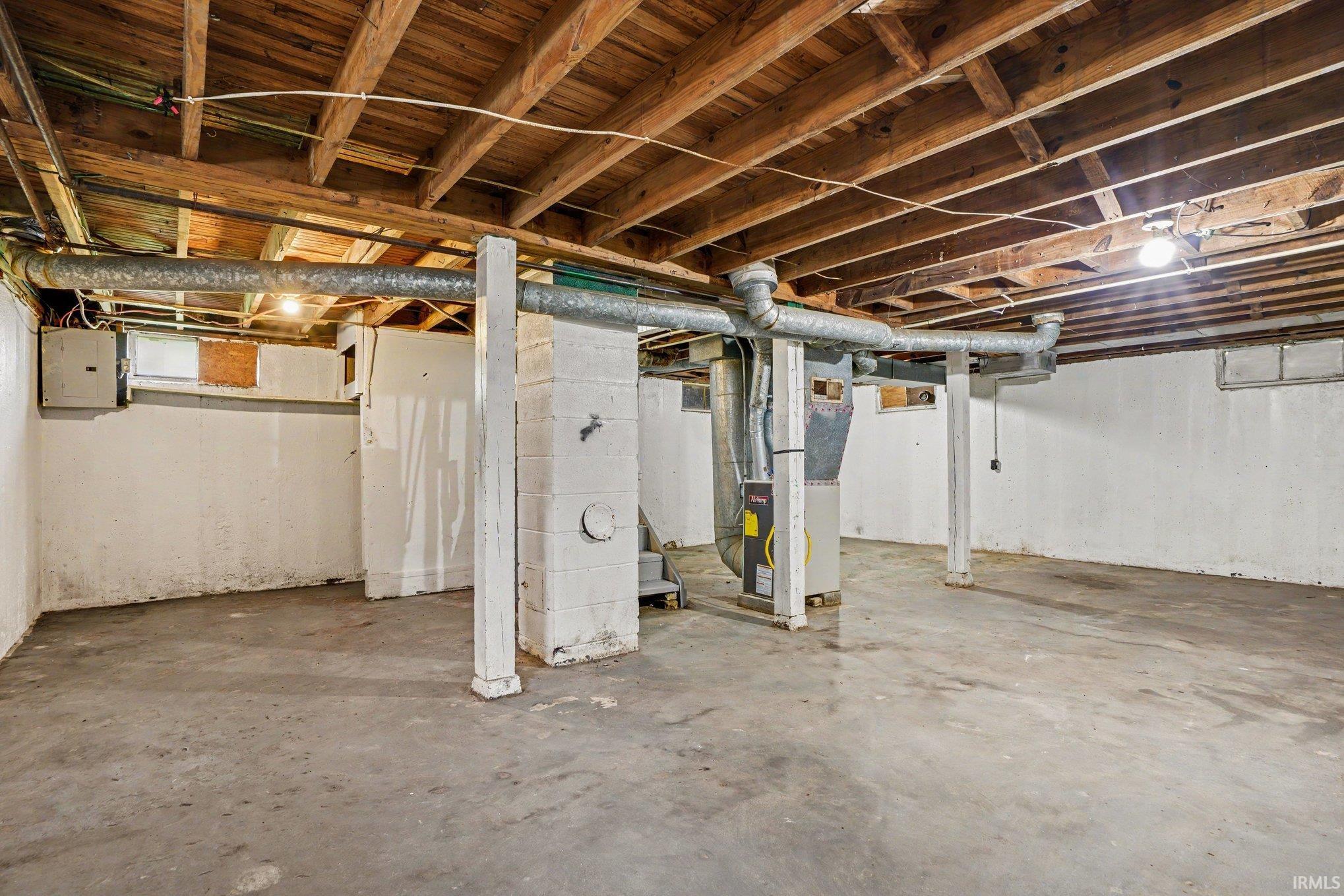 529 S Illinois Street South Bend IN 46619