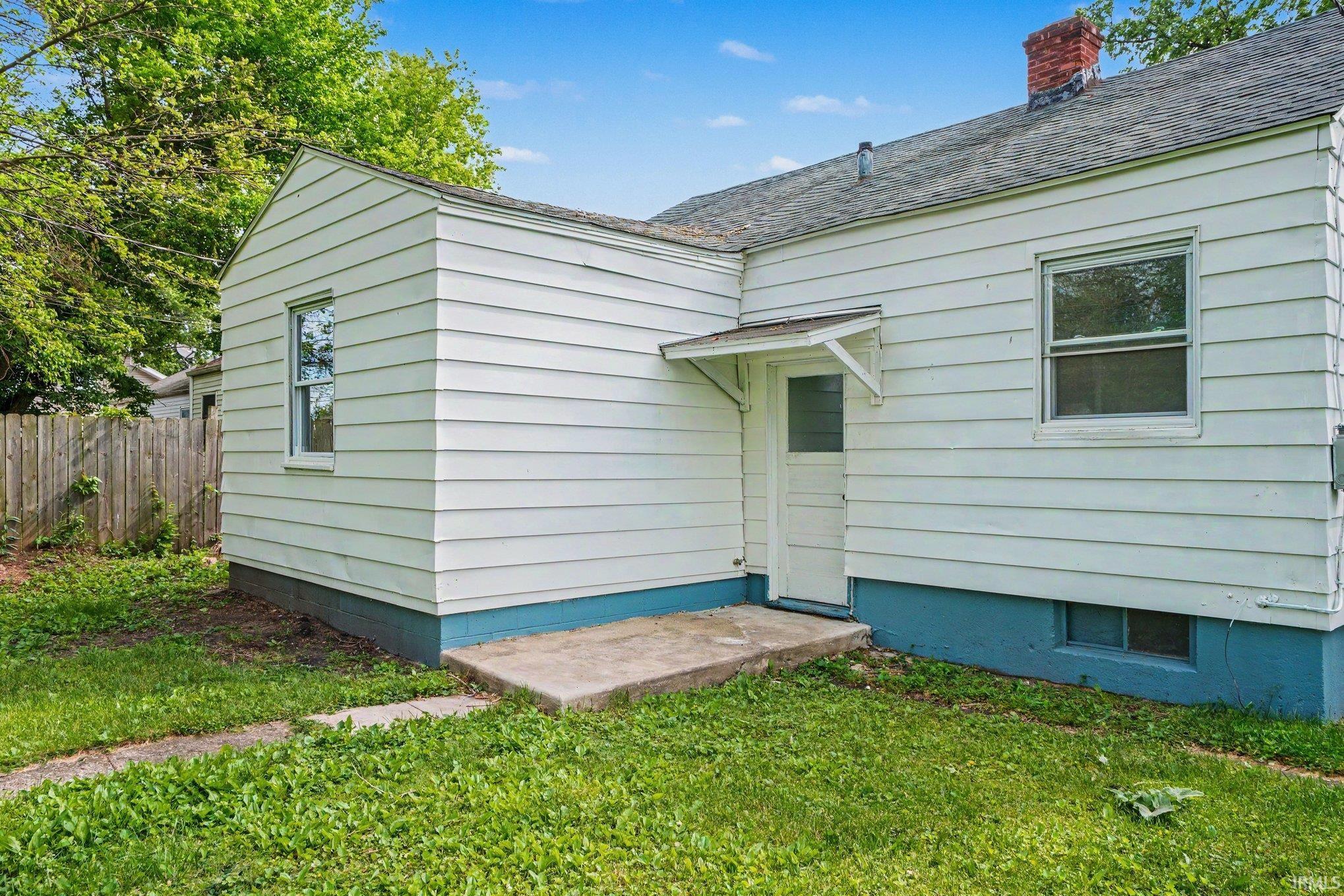 529 S Illinois Street South Bend IN 46619