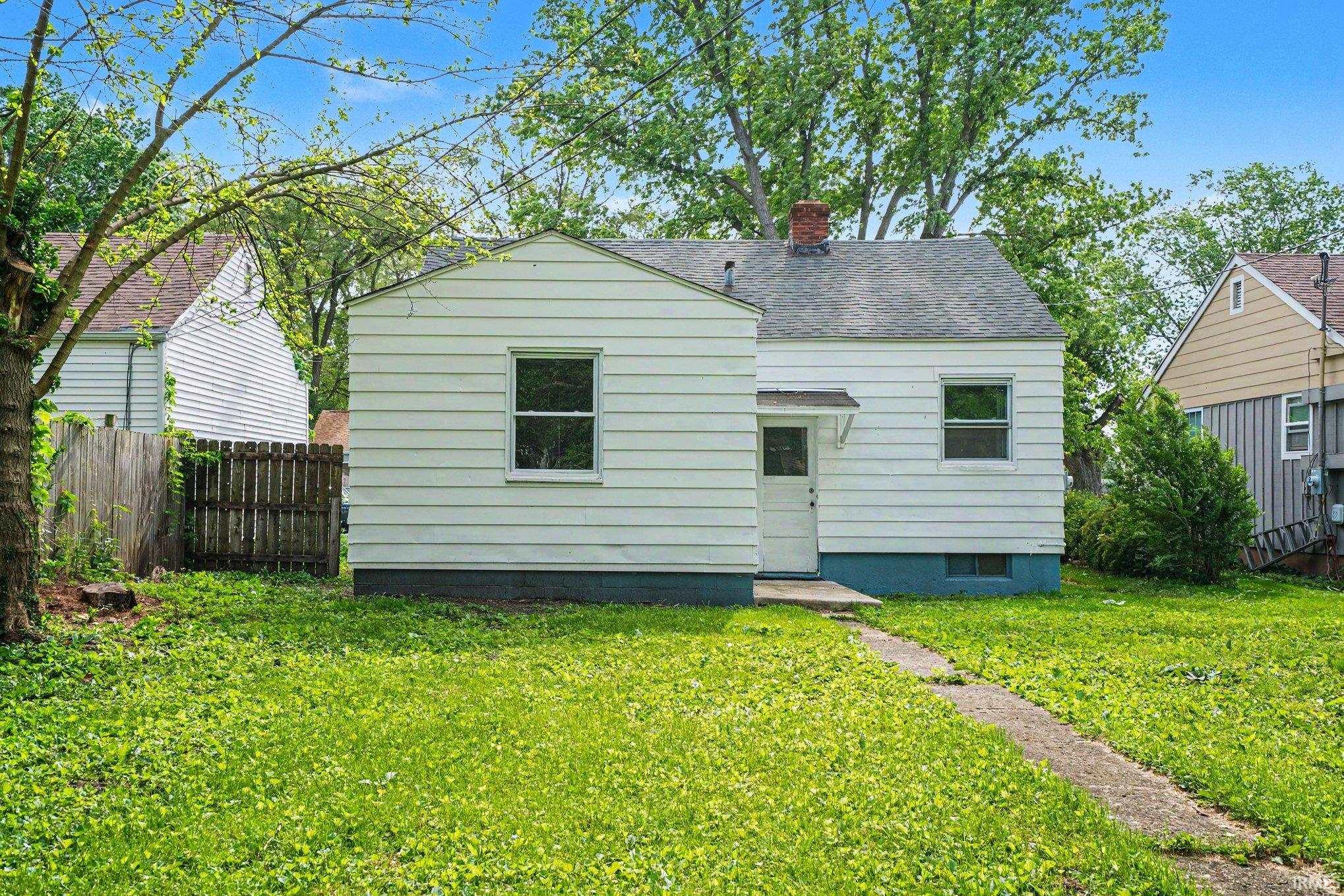 529 S Illinois Street South Bend IN 46619