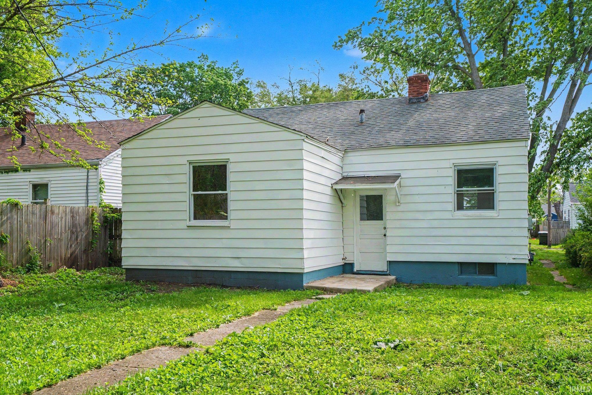 529 S Illinois Street South Bend IN 46619