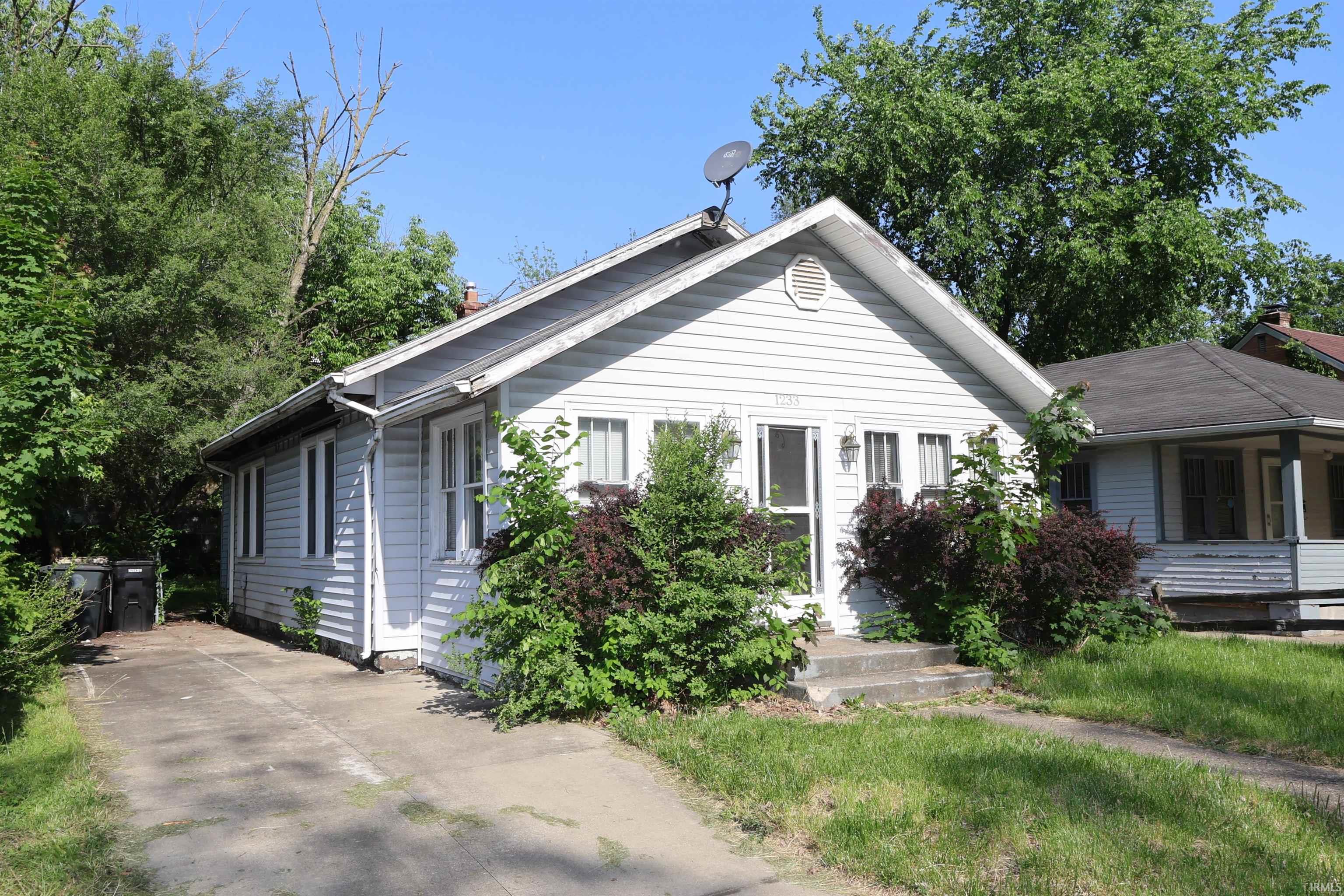 1233 Wilber Street South Bend IN 46628