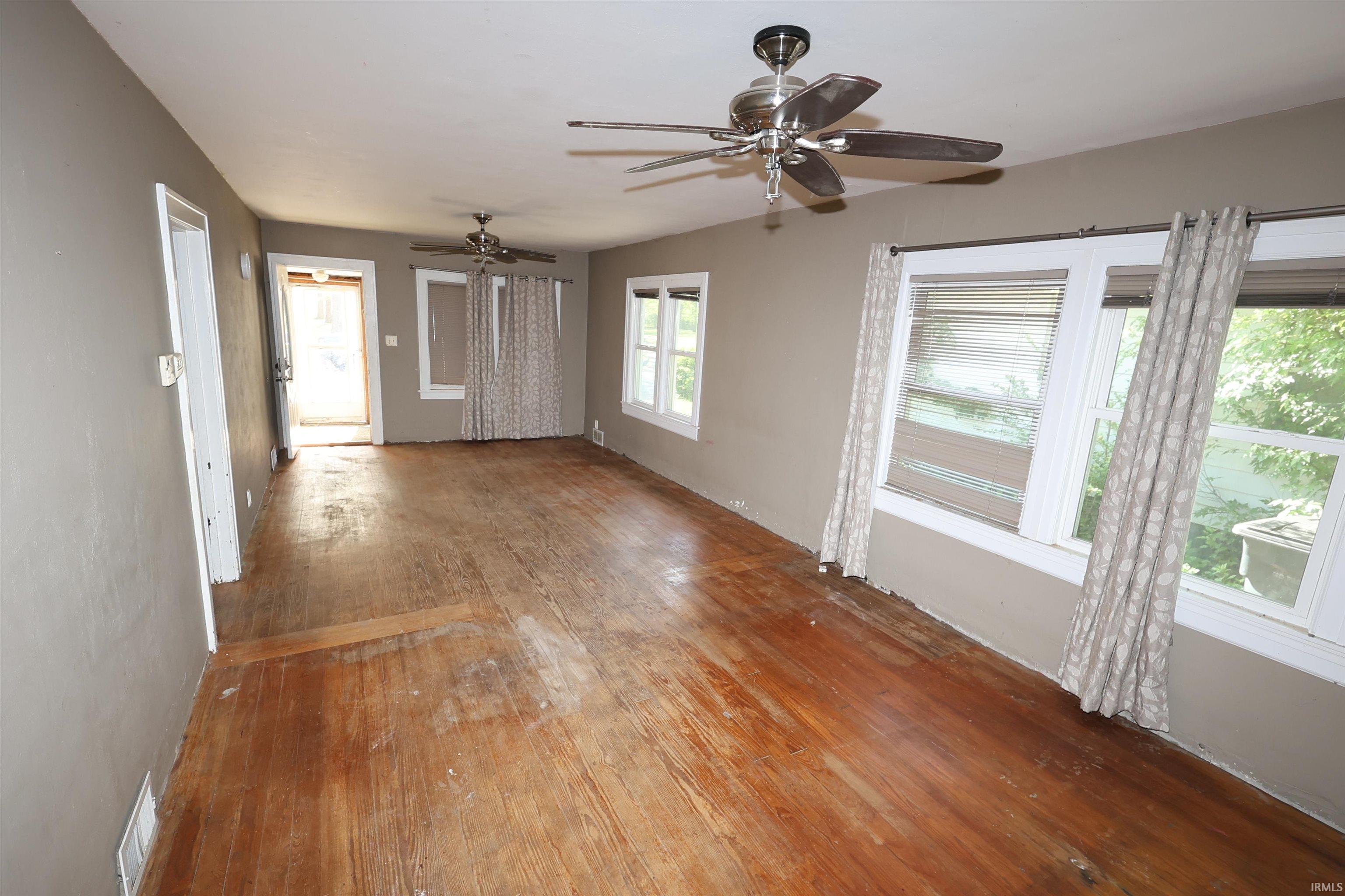 1233 Wilber Street South Bend IN 46628