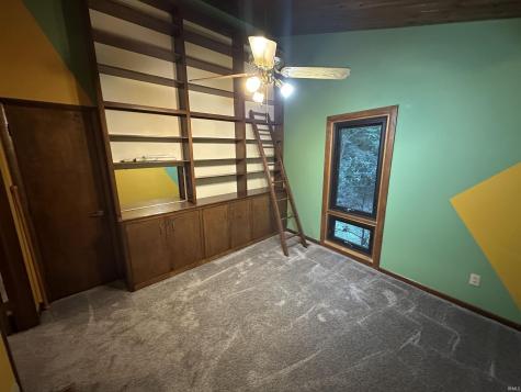 701 Marigold Court Evansville IN 47712