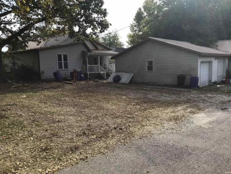 129 N East Street Winamac IN 46996