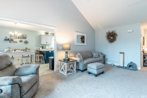 1521 Waynedale Drive Garrett IN 46738