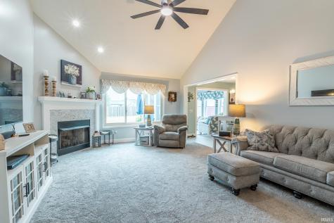 1521 Waynedale Drive Garrett IN 46738