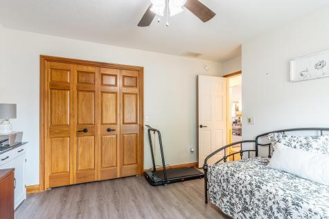1521 Waynedale Drive Garrett IN 46738