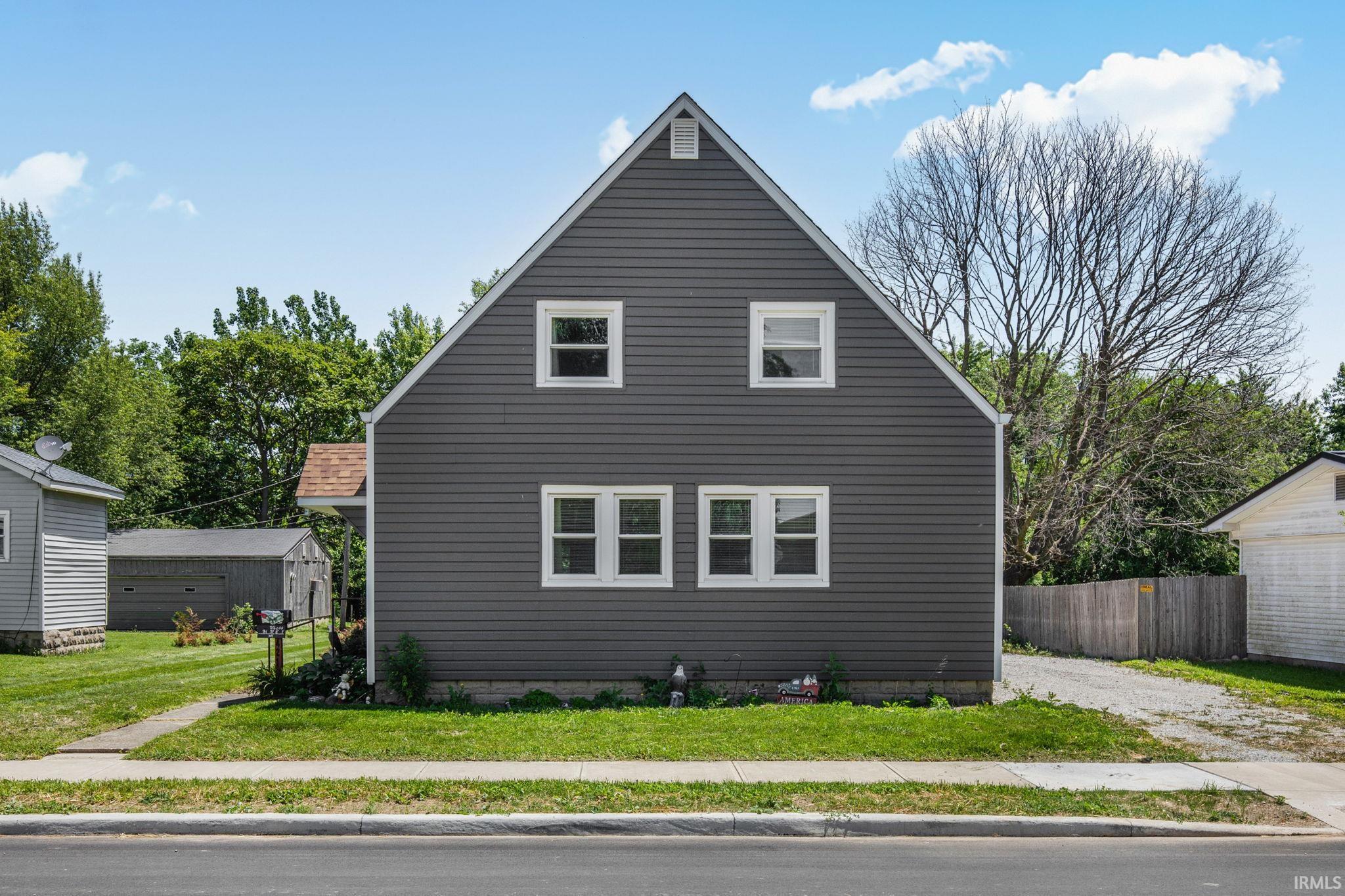 421 S East Street Tipton IN 46072
