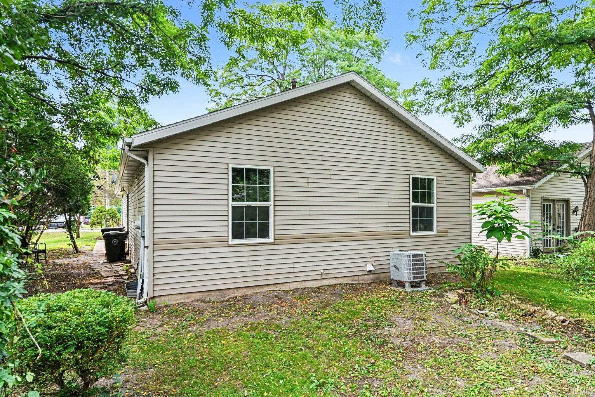 2230 S Meade Street South Bend IN 46613