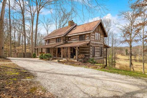 5175 Beanblossom Road Nashville IN 47448