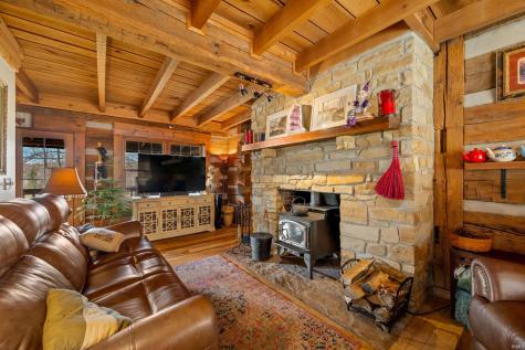 5175 Beanblossom Road Nashville IN 47448