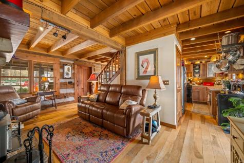 5175 Beanblossom Road Nashville IN 47448
