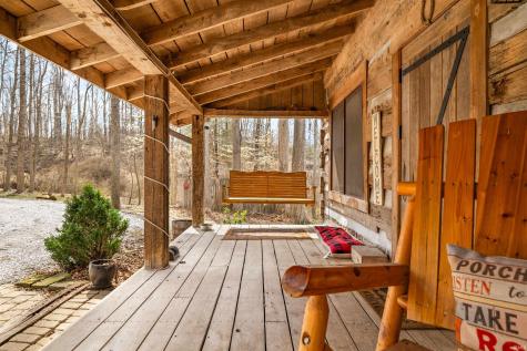 5175 Beanblossom Road Nashville IN 47448