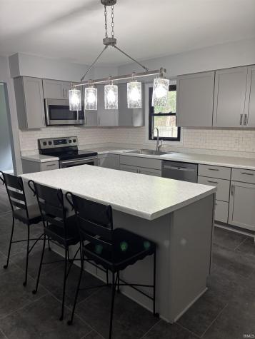 2621 Bonny Lane Lafayette IN 47904