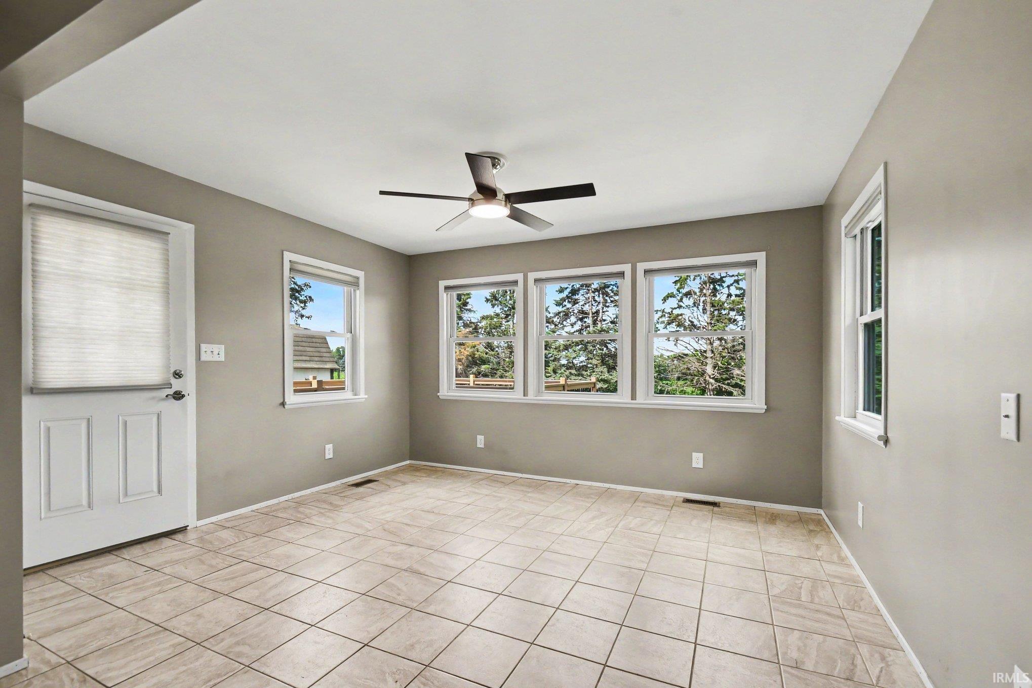 20075 Roosevelt Road South Bend IN 46614