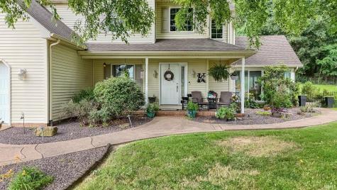 263 S Pyracantha Circle Santa Claus IN 47579