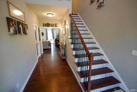 1518 Breezy Creek Drive Evansville IN 47720